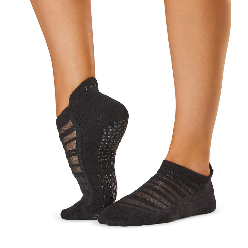 Tavi Noir - Apparel, Grip Socks, Casual and Sport Socks in Canada