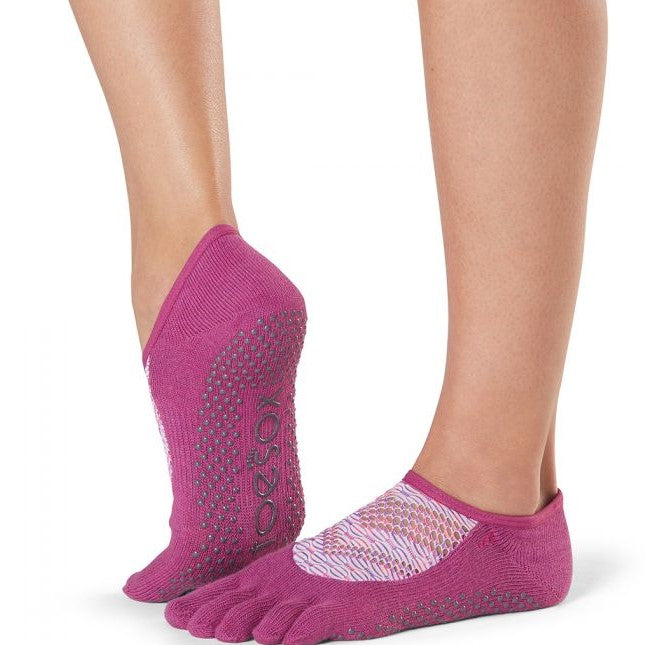 ToeSox Luna Grip Socks by ToeSox // simplyWORKOUT – SIMPLYWORKOUT