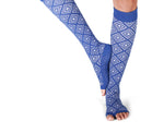 tucketts knee high grip socks blue geometric