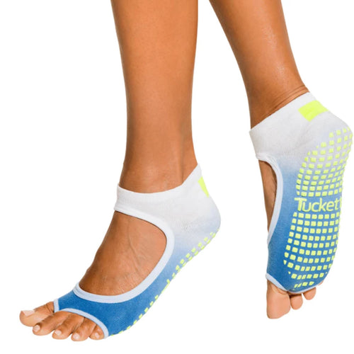 2 PACK Tab Closed Toe Grip Socks  Non-slip footwear – Tucketts™